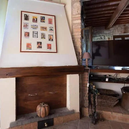 펜션 I Camini - Outbuilding, Dependance - Swimming Pool - Garden - Bbq And Fireplaces - Soccer Field *