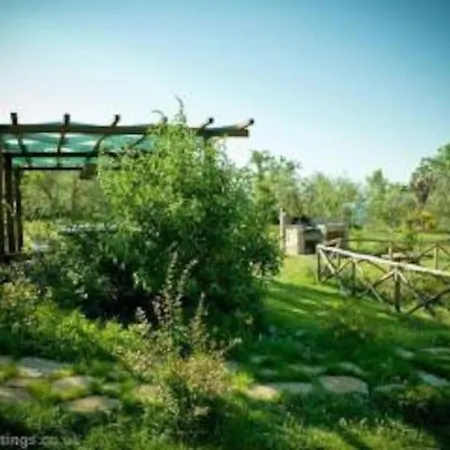 펜션 I Camini - Outbuilding, Dependance - Swimming Pool - Garden - Bbq And Fireplaces - Soccer Field