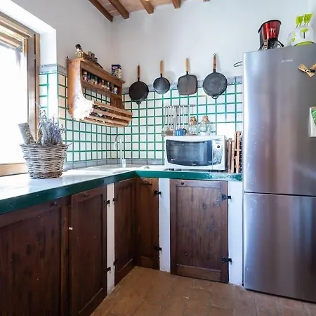別荘 I Camini - Outbuilding, Dependance - Swimming Pool - Garden - Bbq And Fireplaces - Soccer Field Monte Castello di Vibio